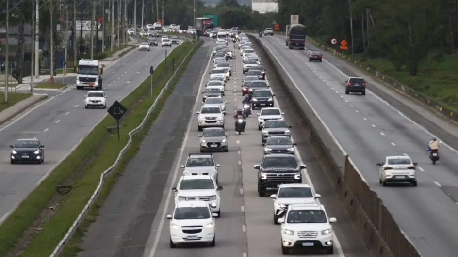 Rodovias de SC tiveram 12 mortes e 229 acidentes no feriadão de Páscoa e Tiradentes