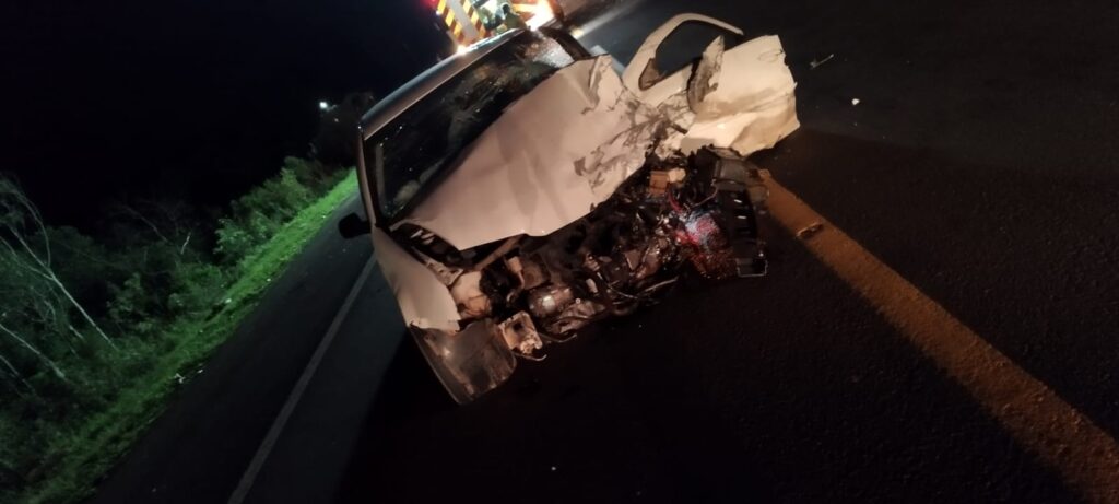 Acidente entre veículos deixa três feridos na BR-282 em Ponte Serrada