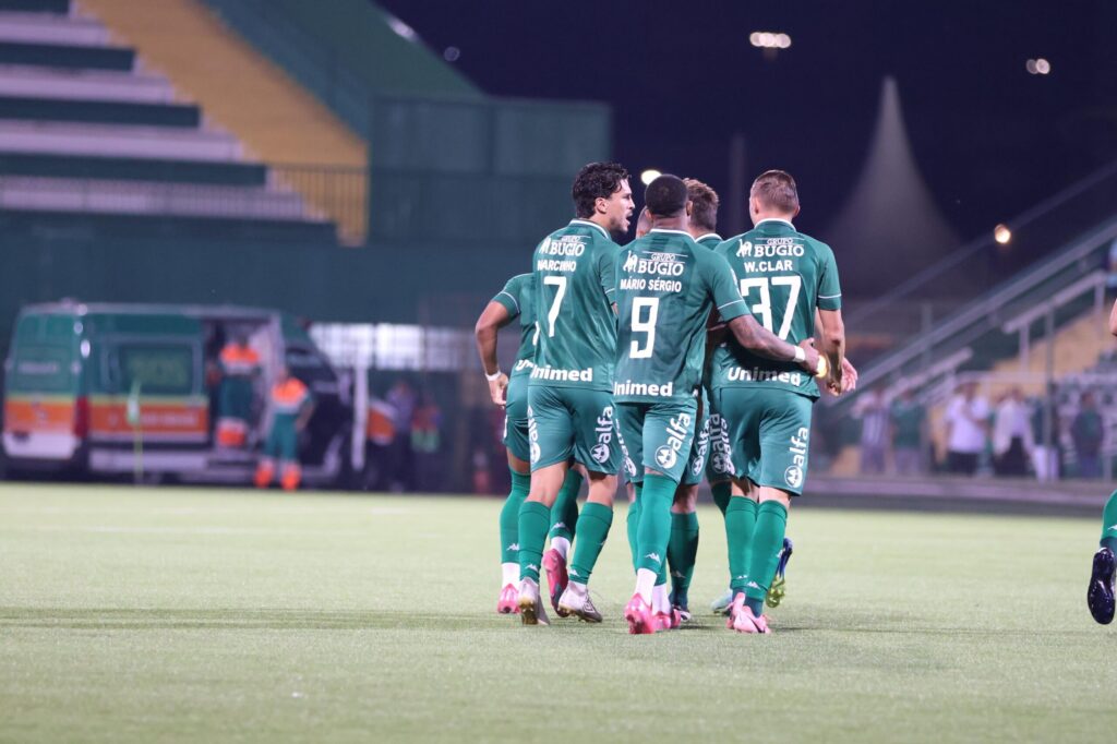 Chapecoense vence o Criciúma na Arena Condá pela Série B do Campeonato Brasileiro
