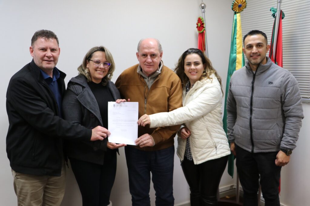 Projeto de Lei altera para 7 a nota média para aprovação escolar em Concórdia