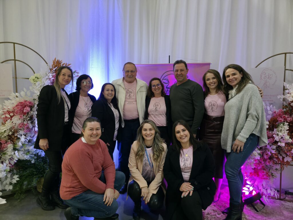 Evento reúne mulheres em noite de aprendizado em Ipumirim