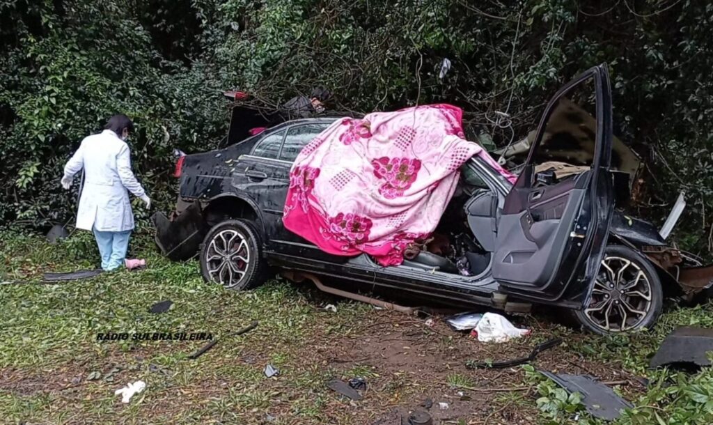 Tragédia na BR-158: mãe e filho de Chapecó morrem em colisão frontal no RS