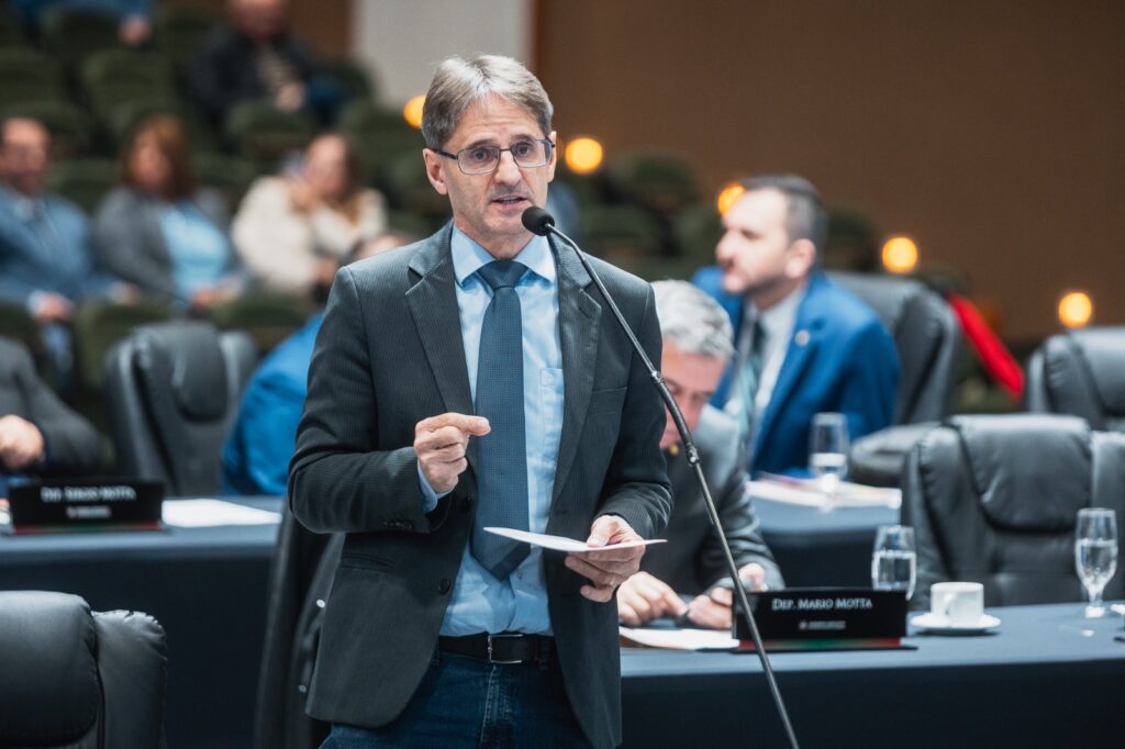 Aprovado projeto de Saretta que institui o “Teste do Ceuzinho” para recém-nascidos