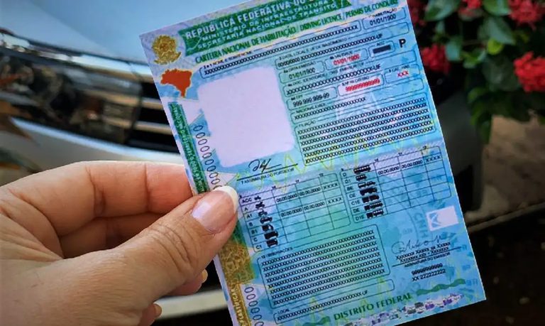 Dinheiro de multas de trânsito vai custear habilitação de motoristas de baixa renda