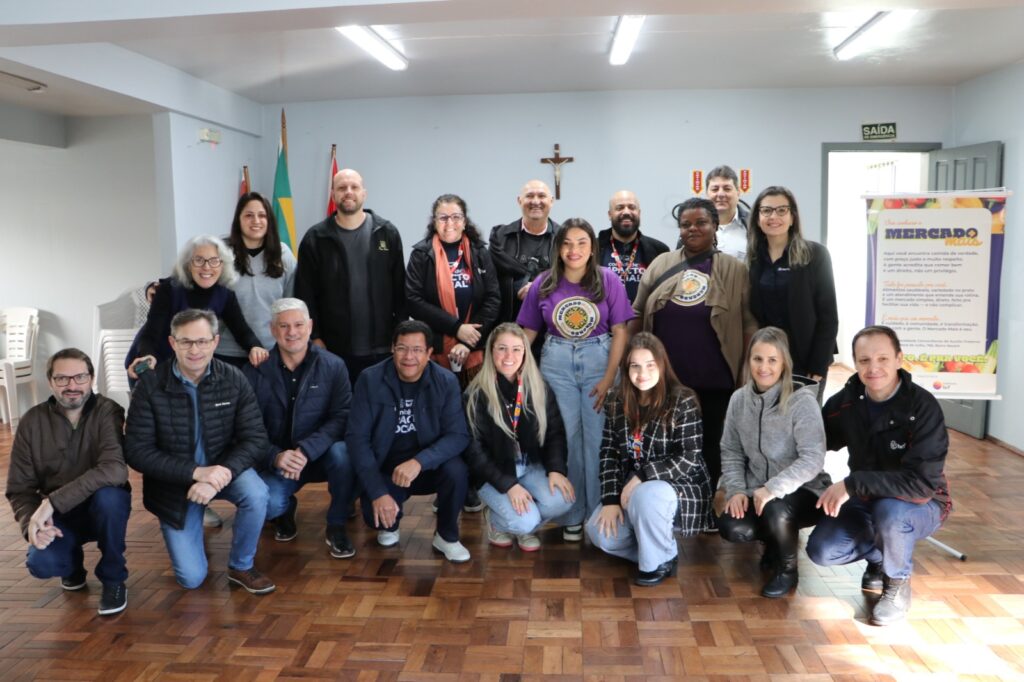 Mercado Social oferece alimentos com preços acessíveis às famílias em vulnerabilidade