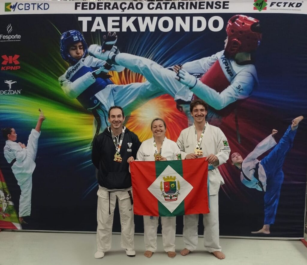 Concórdia brilha na Copa SC de Taekwondo com três ouros e vaga na Copa do Brasil