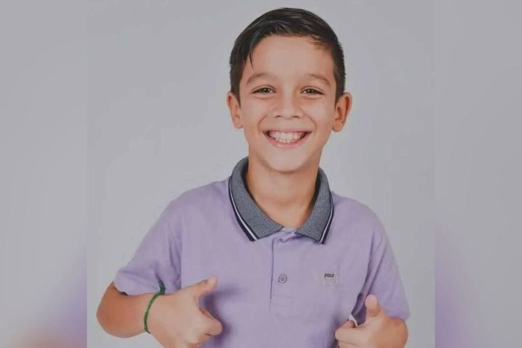 Menino de 12 anos morre após engasgar com pipoca em SC