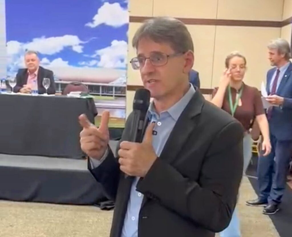 Saretta cobra viaduto no Trevão do Irani e terceiras faixas na BR-282