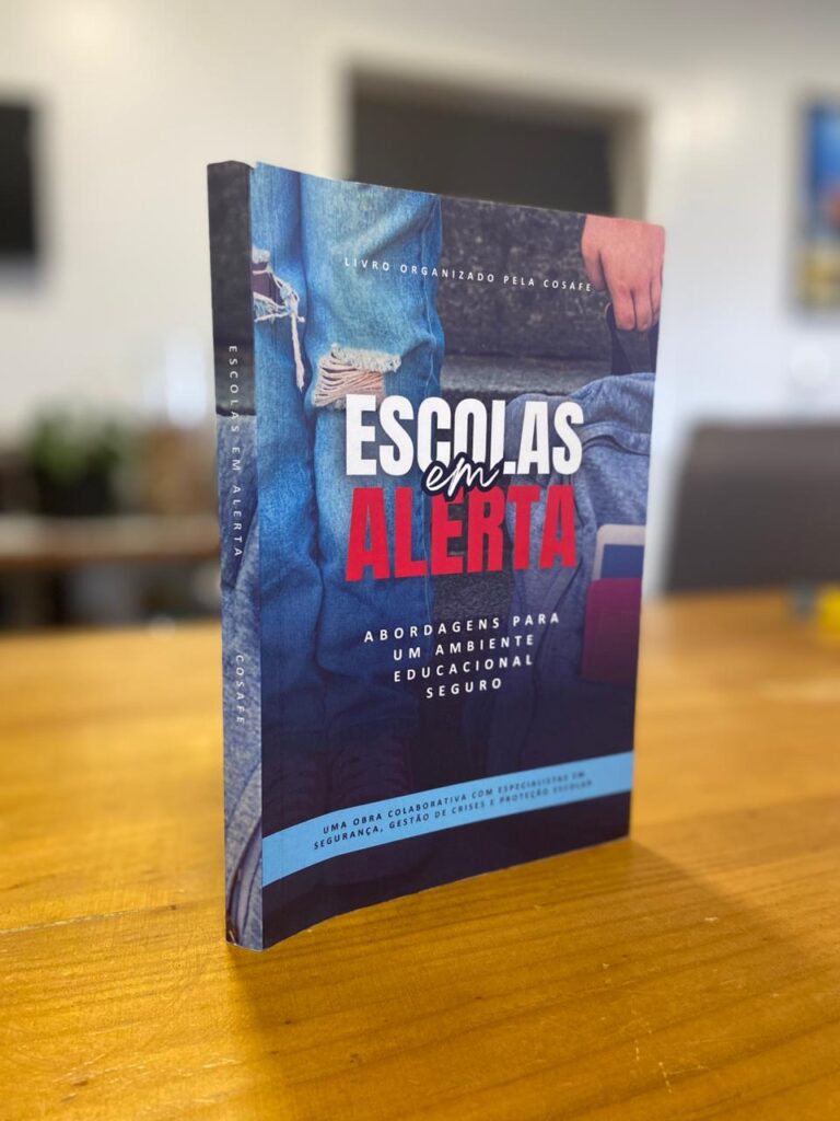 “Escolas em Alerta”: obra coletiva apresenta soluções práticas para prevenir crises nas escolas