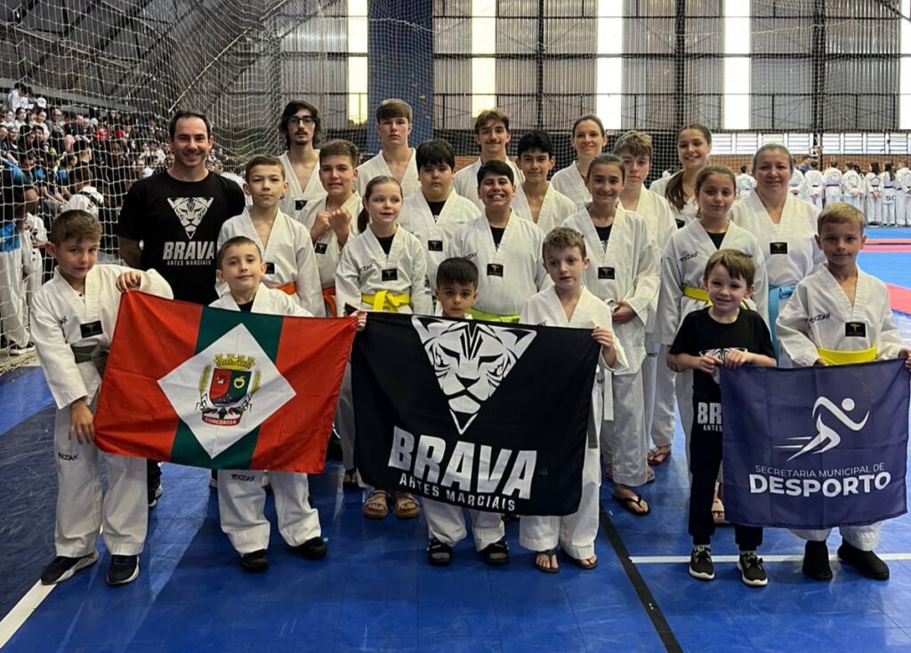 Taekwondo de Concórdia garante 28 ouros em competição regional