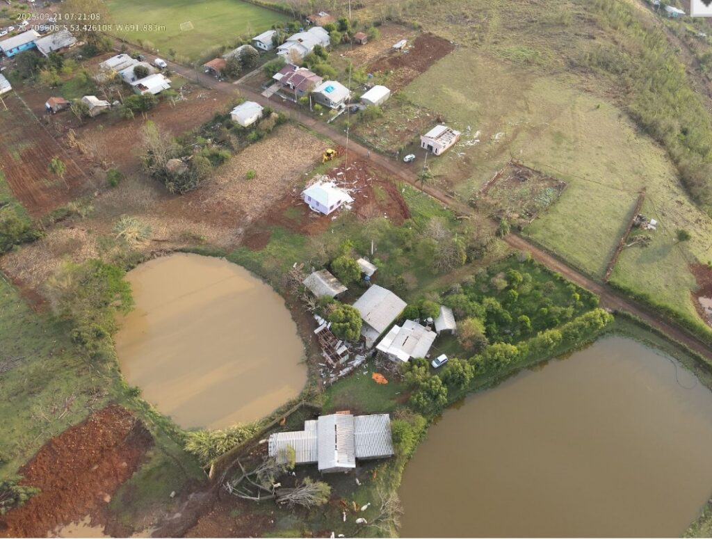 Tornado confirmado atinge Barra Bonita e causa destruição no Extremo Oeste de SC