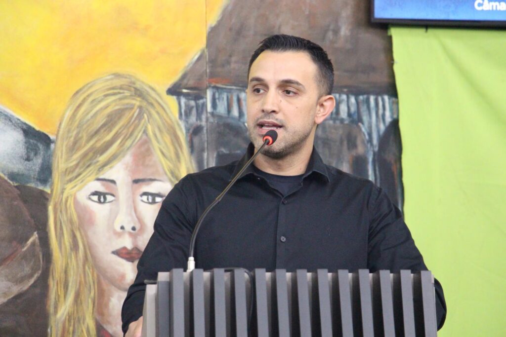 Vereador Edevandro da Rocha sugere construção de novo colégio no Bairro das Nações