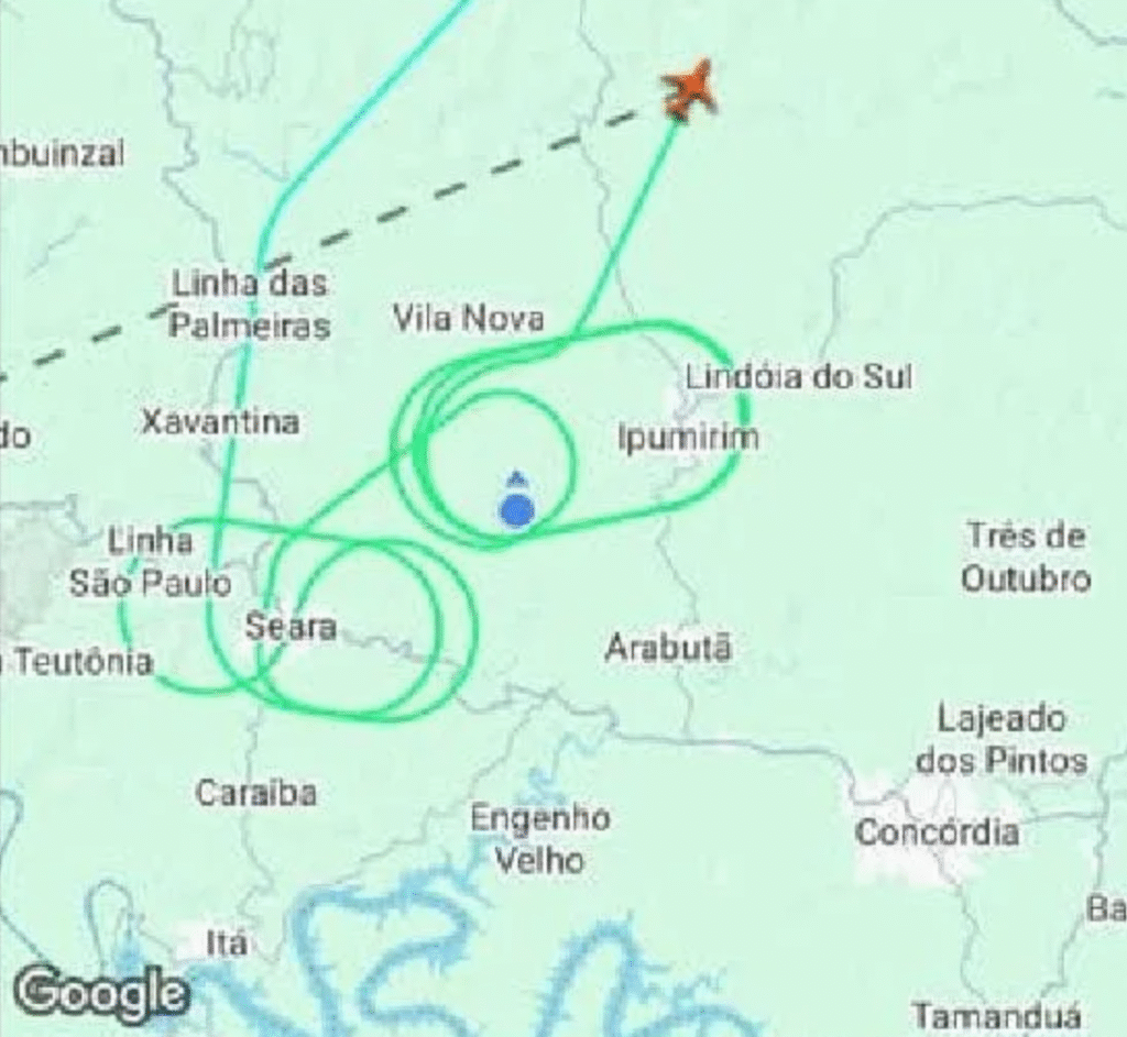 Chuva forte impede pouso de avião da Azul em Chapecó, e voo retorna a São Paulo