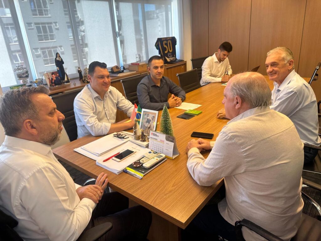 Vereadores cobram revitalização da SC-461 com calçadas, ciclovia e melhorias de segurança