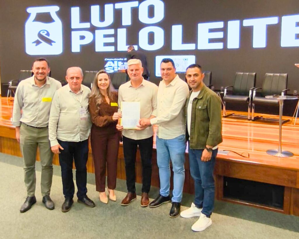 Vereadores de Concórdia participam de audiência pública na Alesc em defesa dos produtores de leite