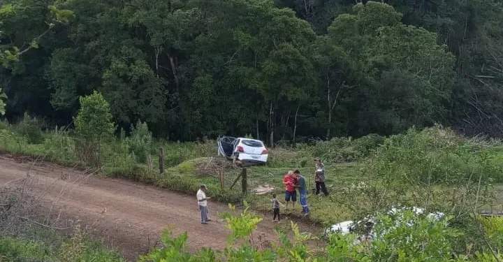 Mulher fica ferida após se envolver em acidente em Alto Bela Vista