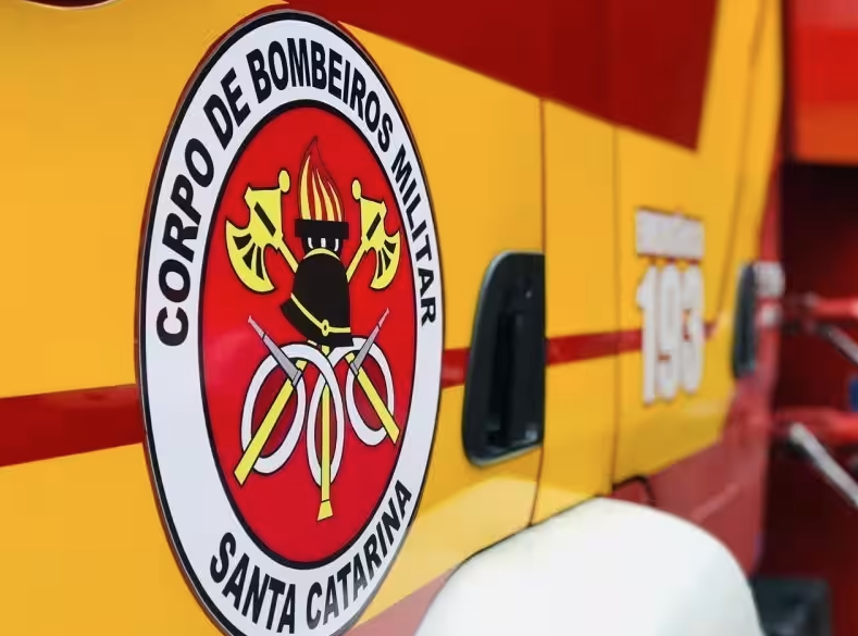 Corpo de Bombeiros abre inscrições para 42 vagas com salário superior a 8 mil reais