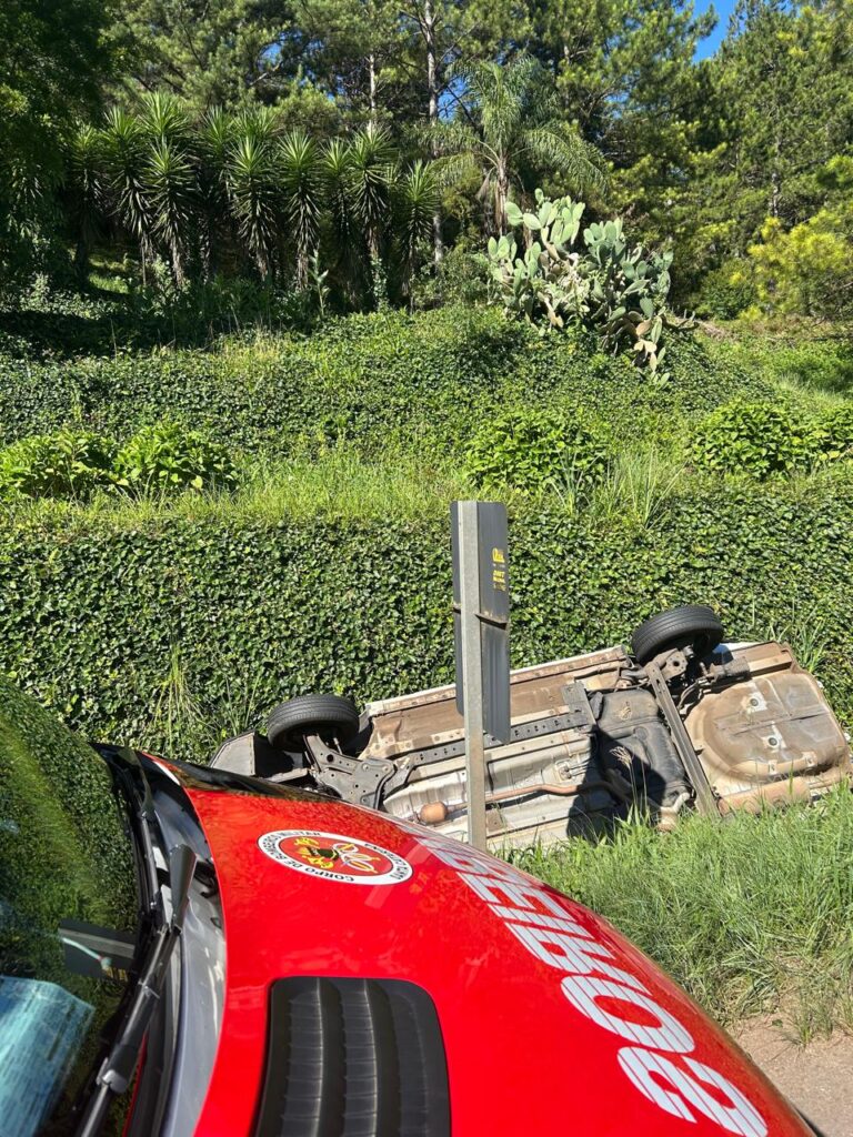 Mulher sofre fratura após se envolver em acidente na região de Erval Velho