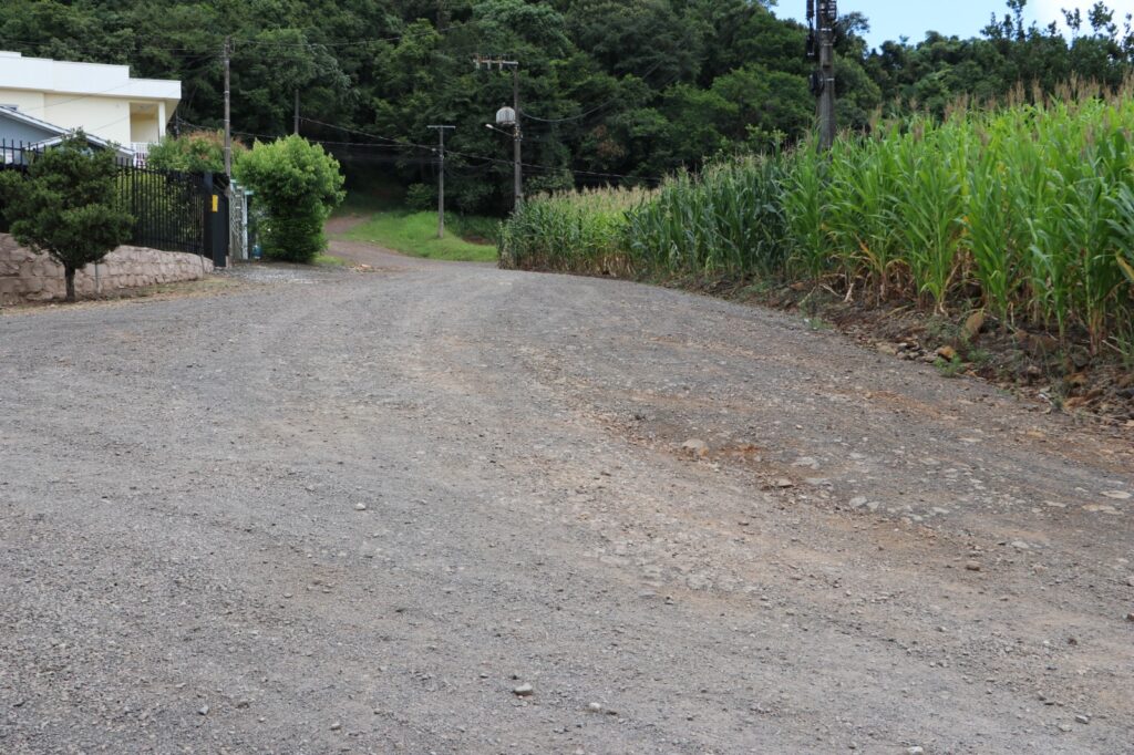 Prefeitura de Concórdia autoriza pavimentação de 12 ruas com investimento de quase 4 milhões