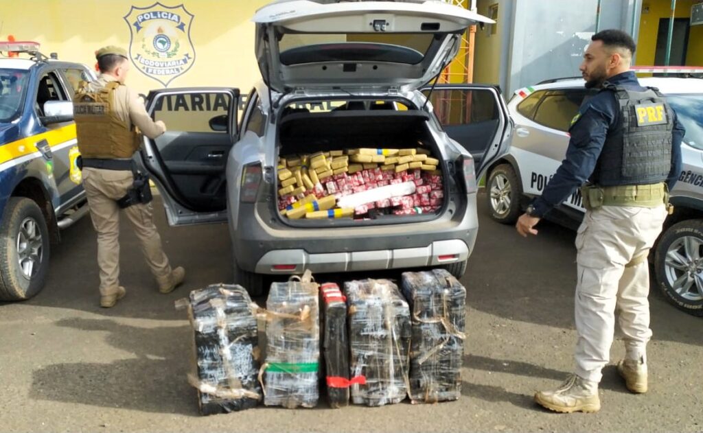 Mais de meia tonelada de maconha é interceptada após perseguição no Planalto Norte