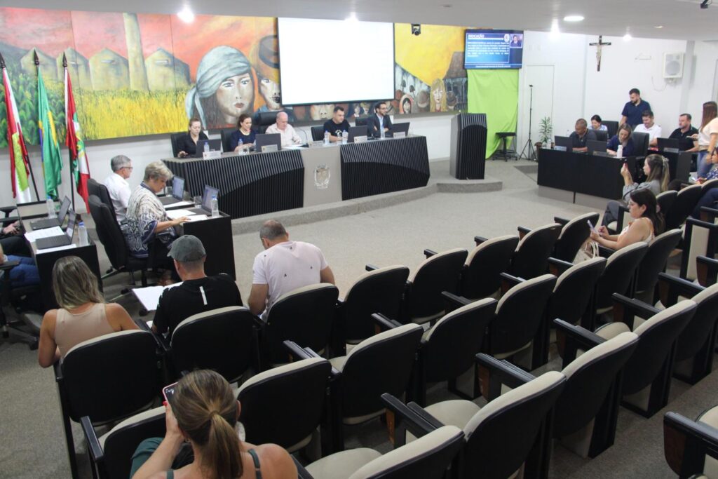 Câmara de Vereadores aprova em regime de urgência o Prefic 2026 em Concórdia