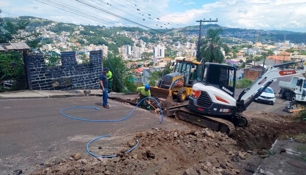 Nova interligação de redes beneficia moradores dos altos da Rua Gasparino Kowacic