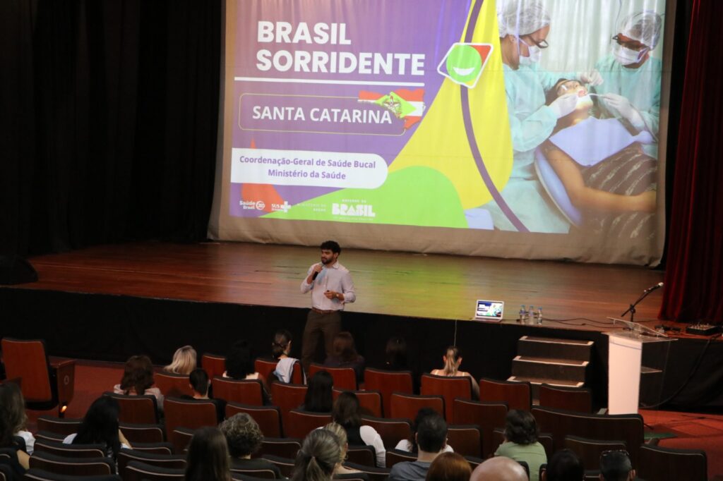 Concórdia sediou o encontro macrorregional de Saúde Bucal