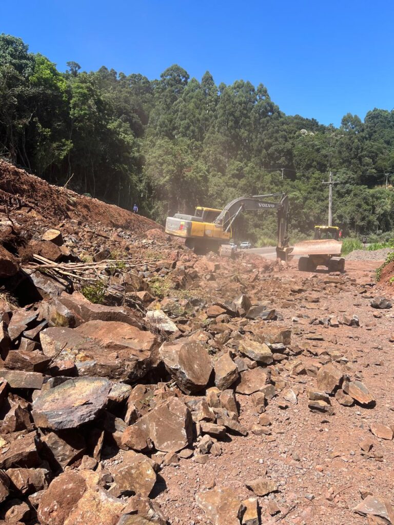 ADIADAS: Novas detonações de rochas na SC-283 em Seara bloqueiam trajeto ao longo da semana