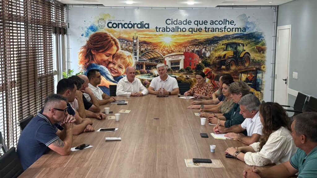 Vereadores se reúnem com prefeito Ferri para reforçar parceria e dialogar sobre nova área industrial em Concórdia