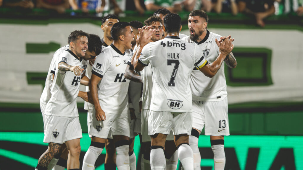 Grêmio perde, Inter empata e Chapecoense é goleada na 9ª rodada do Brasileirão; confira os outros resultados
