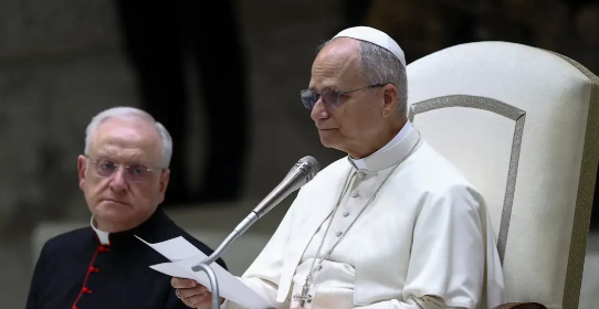 Papa Leão XIV pede regulamentação global da Inteligência Artificial em novo documento