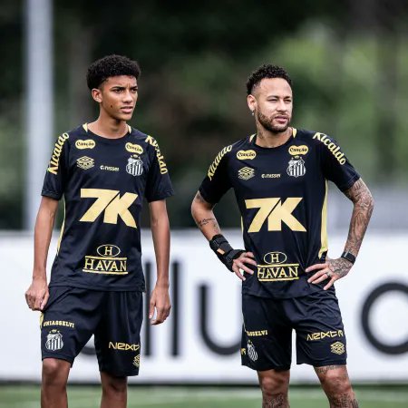 Neymar e Robinho Jr. se desentendem em treino do Santos no CT Rei Pelé
