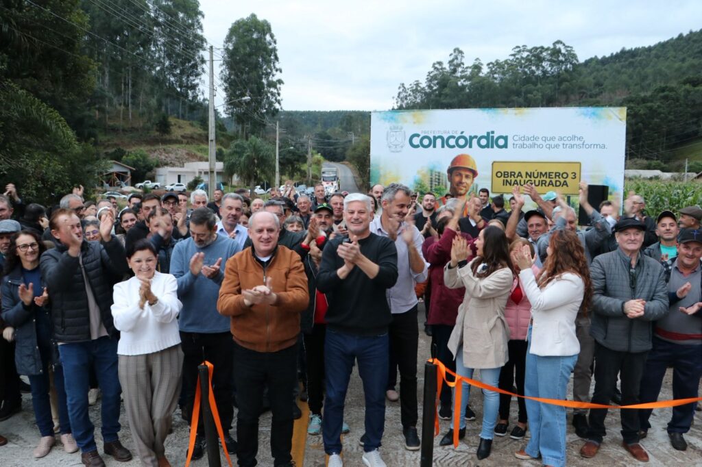 Prefeitura inaugura segundo trecho do asfalto rural de Barra Bonita