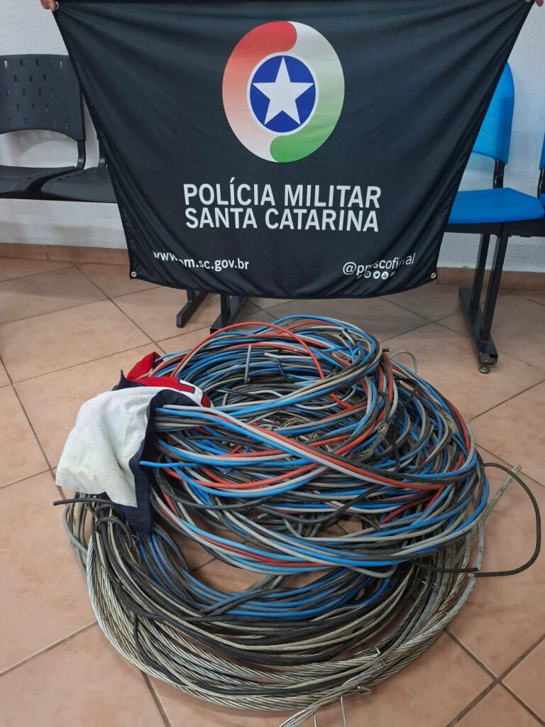 PM prende homem por furto de fios de cobre e alumínio no Bairro das Nações