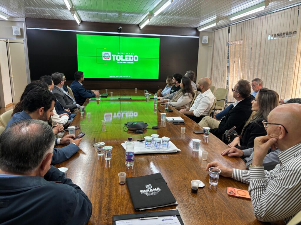 Em visita ao município de Toledo-PR, Executivo Municipal conhece projeto de acolhimento ao imigrante