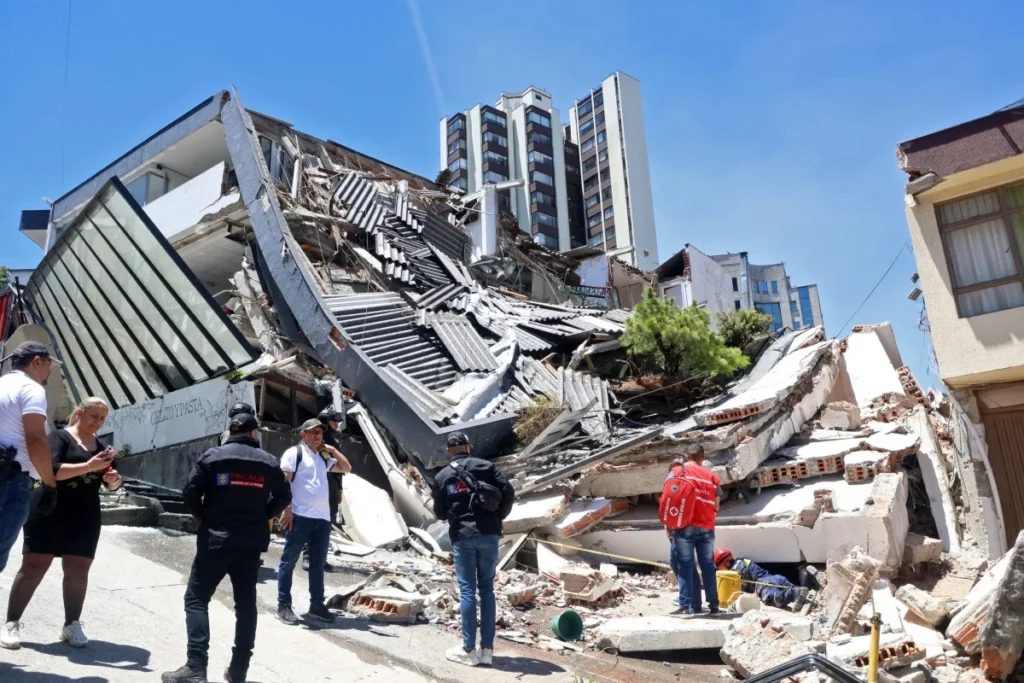 Número de mortos em terremoto na Colômbia sobe para 224, segundo autoridades