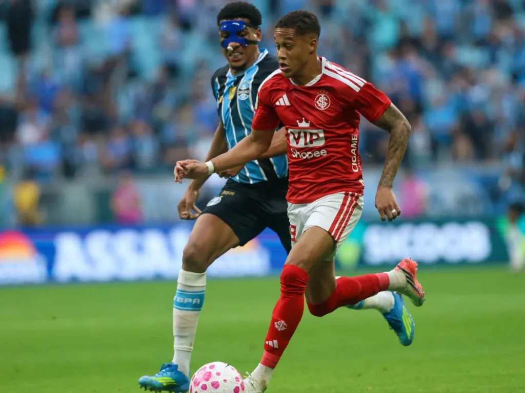 Brasileirão: Grêmio e Inter seguem na zona de rebaixamento, e Chapecoense vive situação delicada